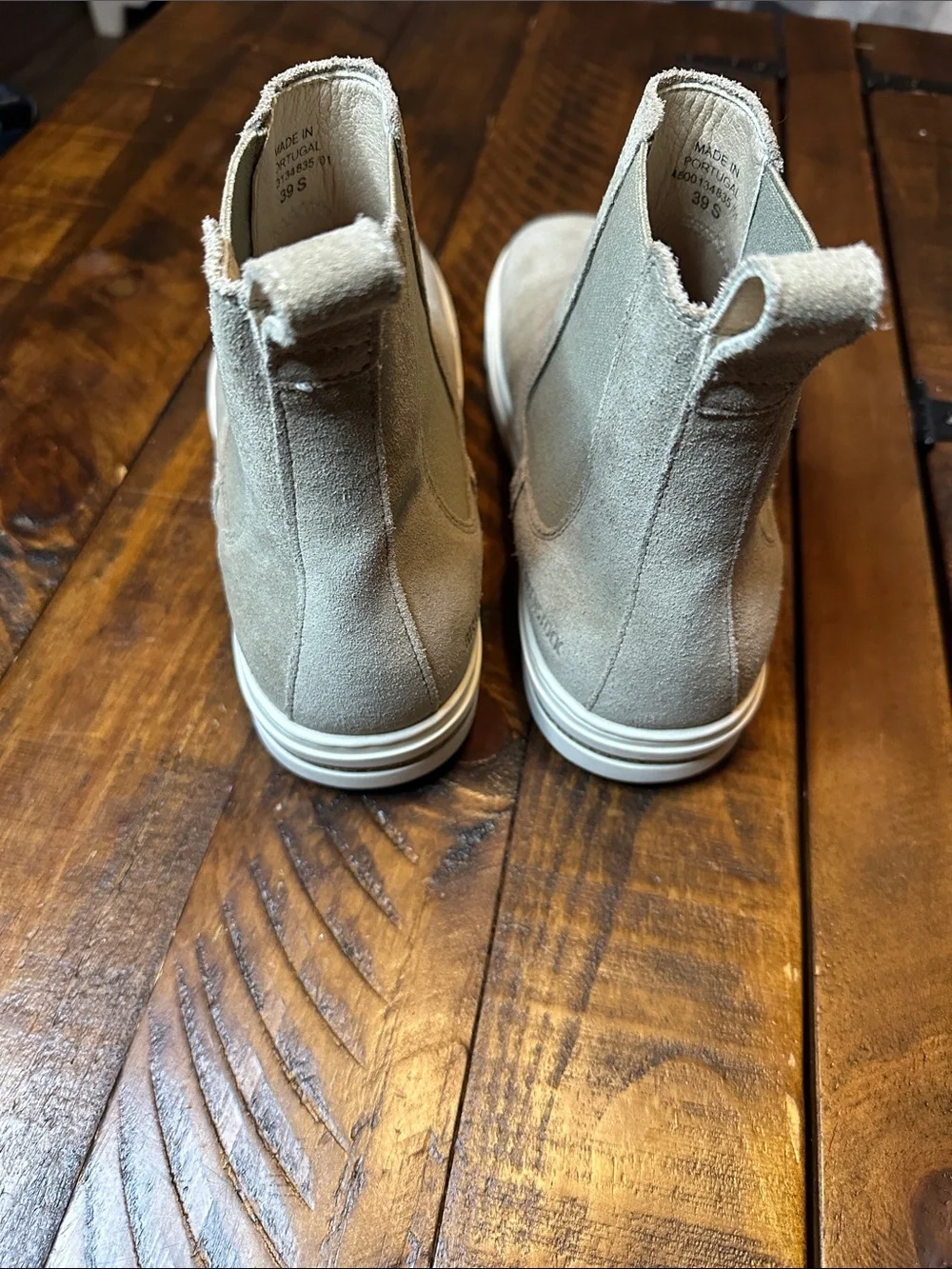 Birkenstock Bend Chelsea Suede Leather Taupe Boots WMS Sz 8 - New Without Box